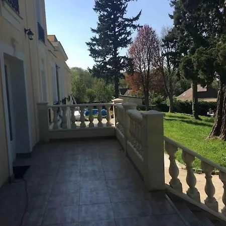 Appartement Bazilic Chessy  Exterior photo